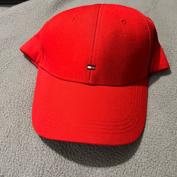 Tommy Hilfiger Classic Baseball Cap - Picture 1 of 3